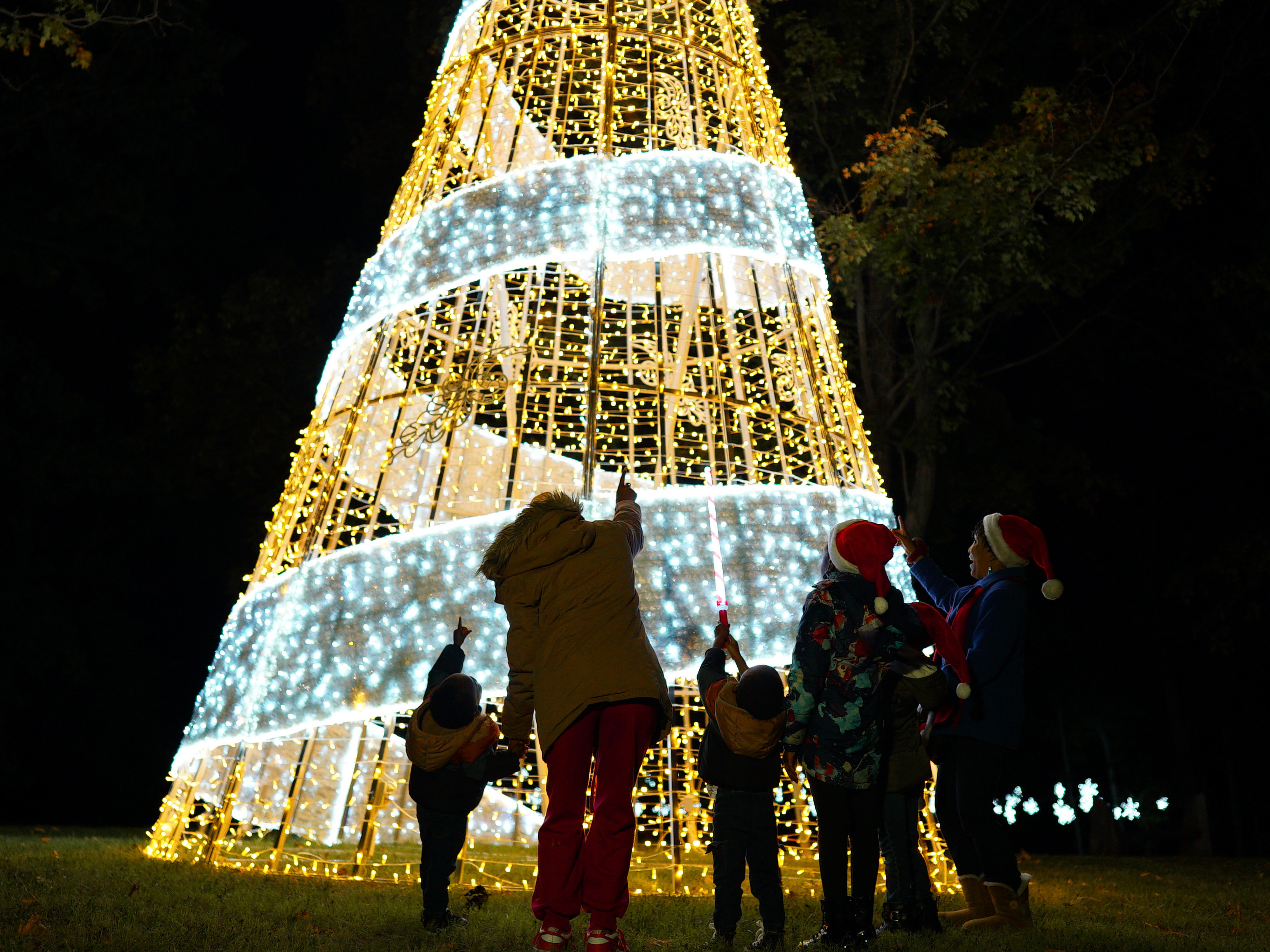 The Lights at Cedarhurst